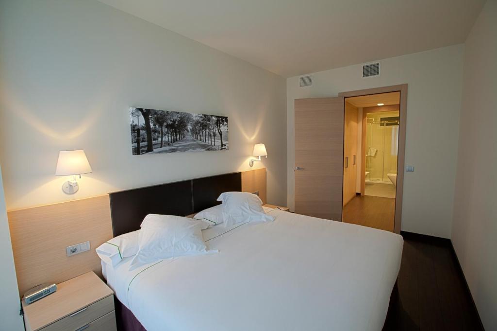 Sercotel Jardines de Uleta Suites (Vitoria-Gasteiz) 