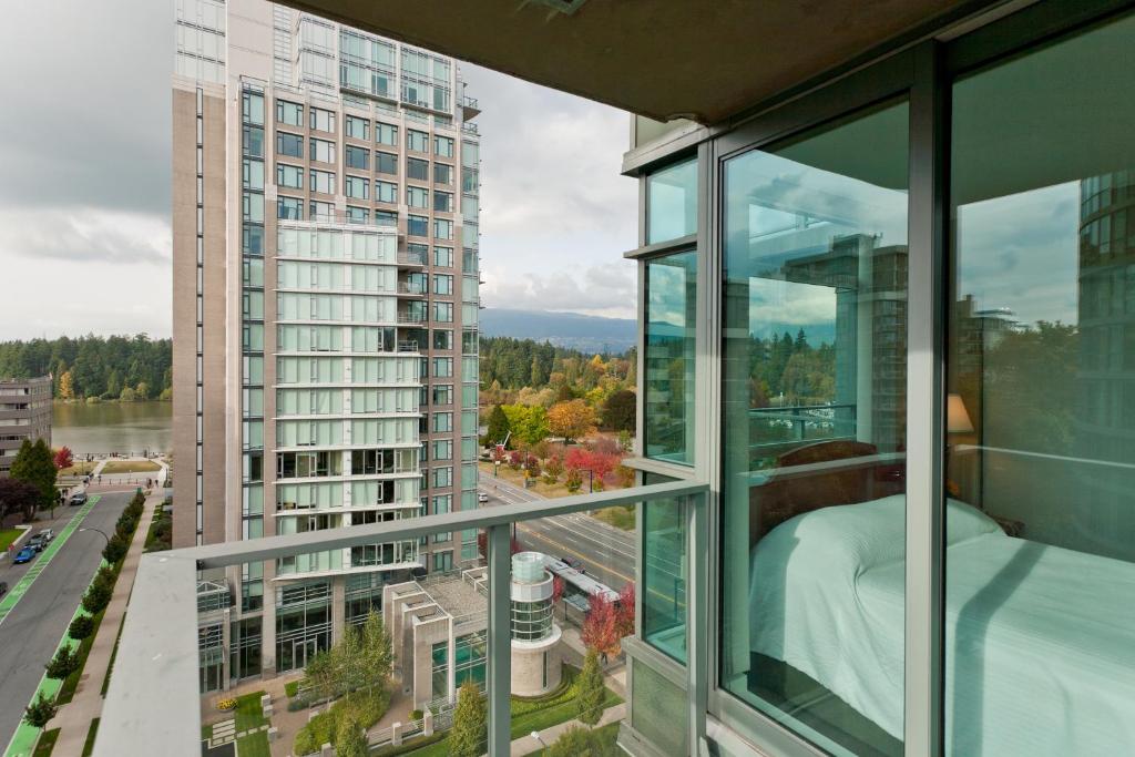 Lord Stanley Suites On The Park