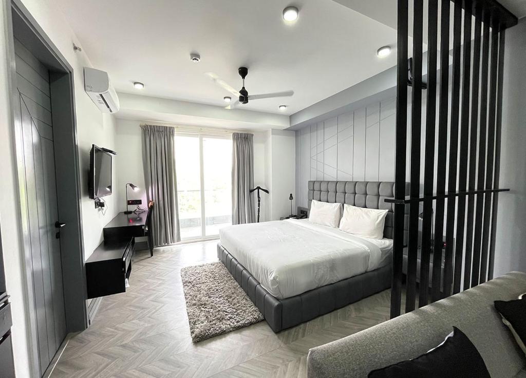 BedChambers Serviced Apartments, MG ROAD